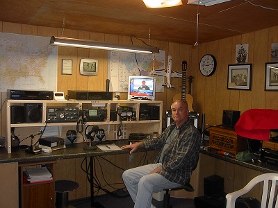 WB5UXR - William A. 'Bill' Thompson WB5UXR - William A. 'Bill' Thompson